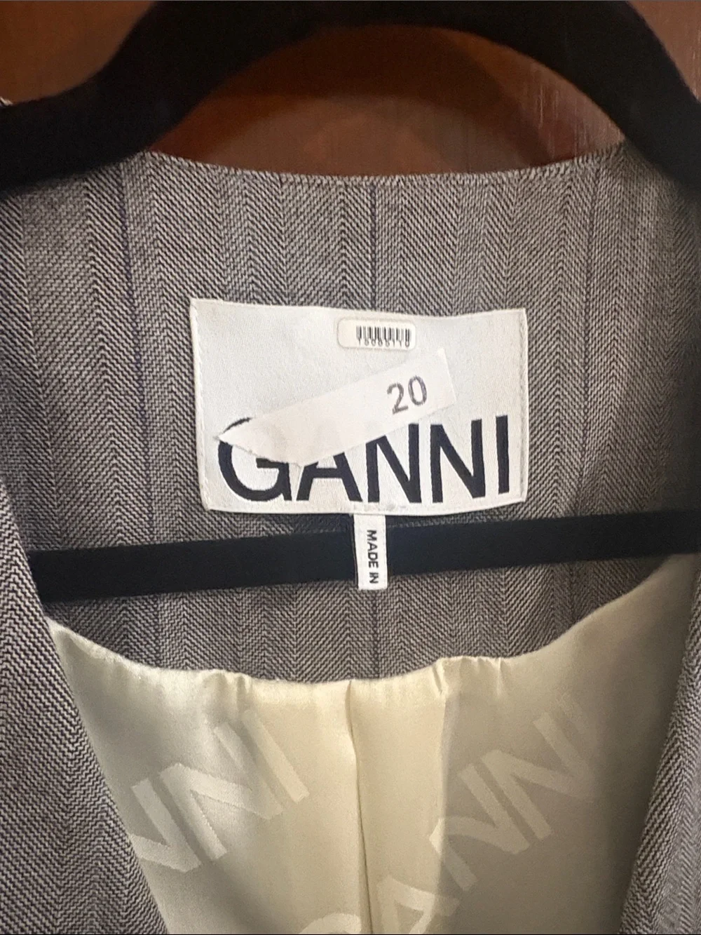 Ganni minimalist blazer